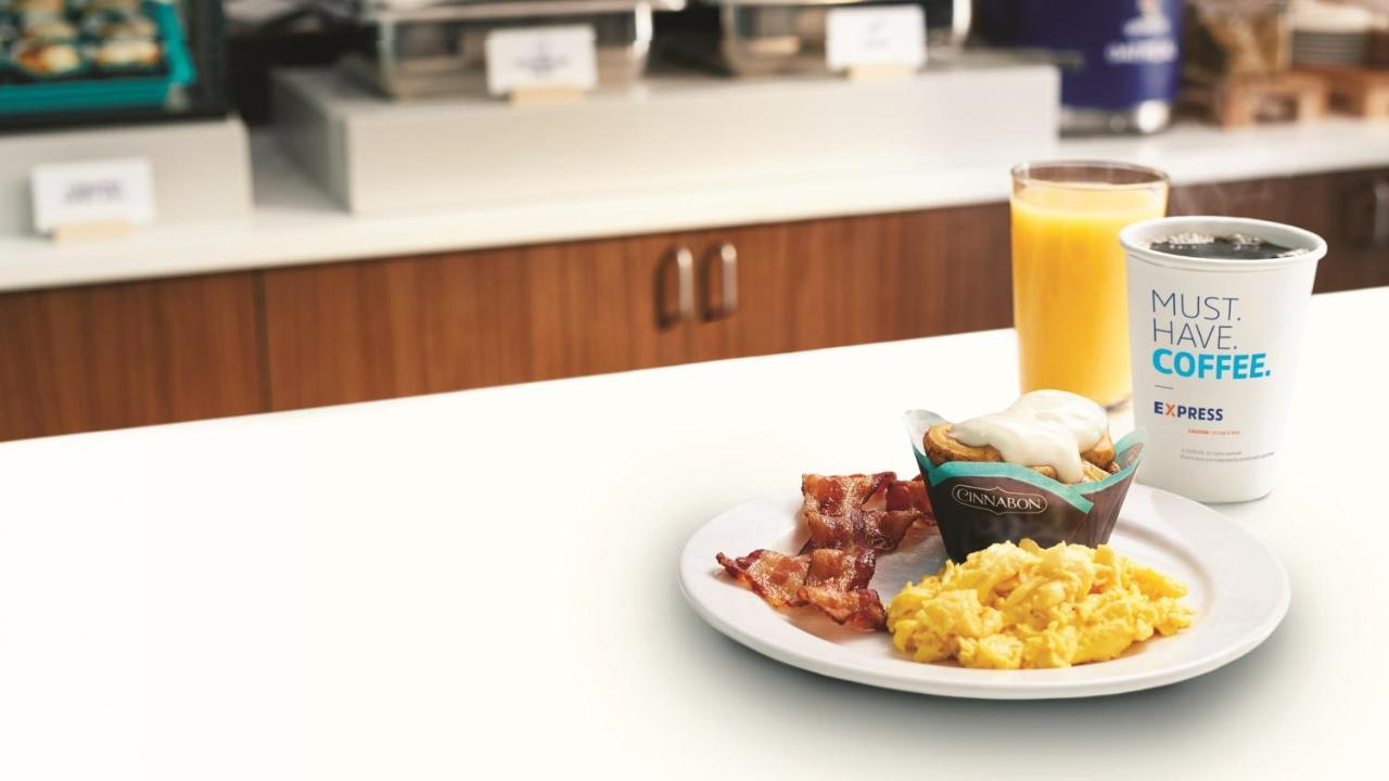 Holiday Inn Express & Suites Tupelo By Ihg Extérieur photo