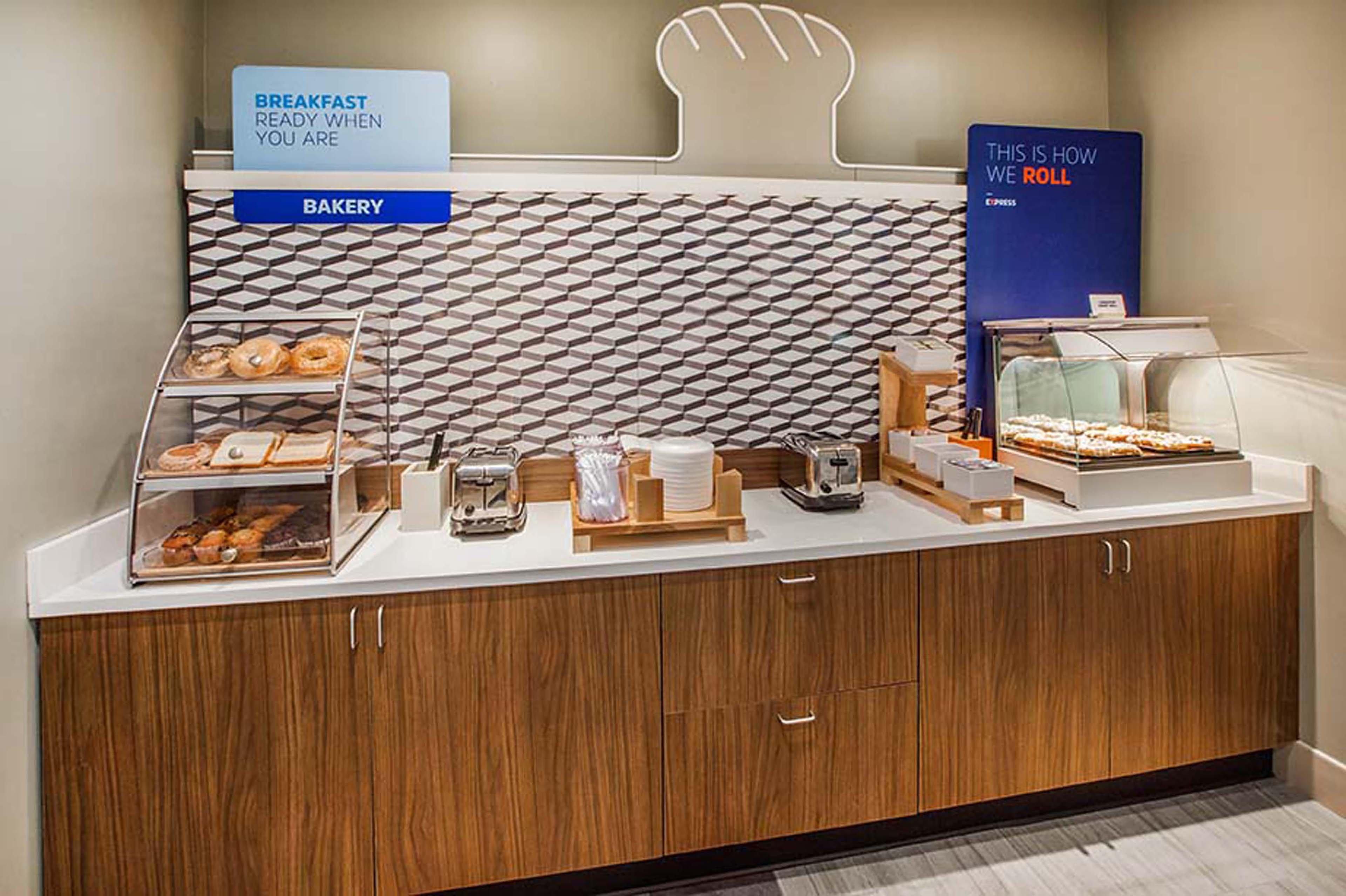 Holiday Inn Express & Suites Tupelo By Ihg Extérieur photo